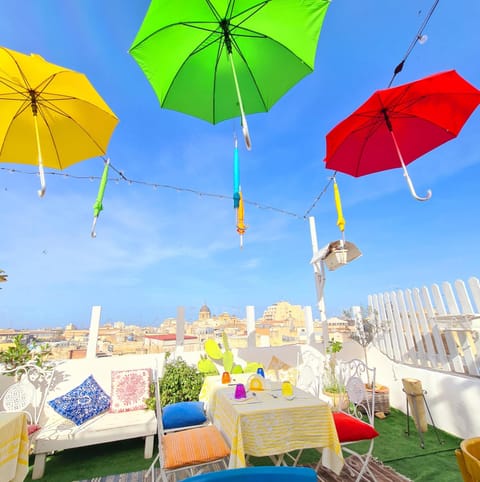 Day, Balcony/Terrace