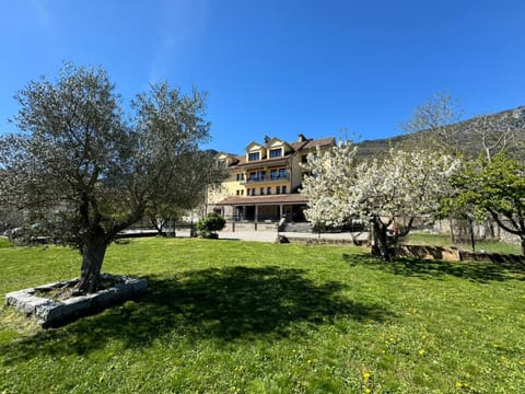 Property building, Garden
