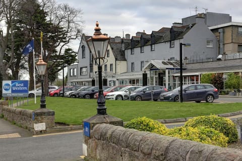 Property building, On site, Street view