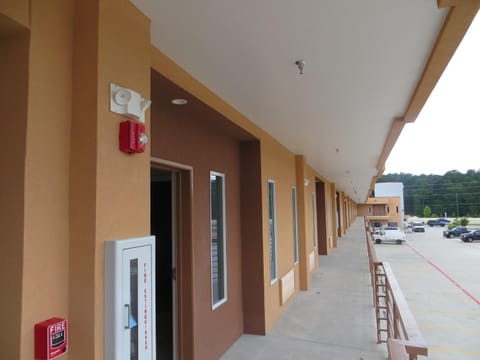 Crystal Inn Motel in Kingwood