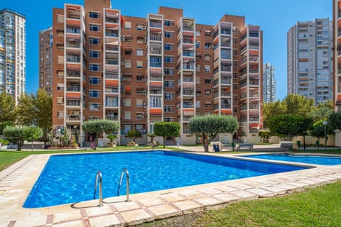 Property building, Day, Natural landscape, Garden, Solarium, Garden view, Pool view, Swimming pool, Location