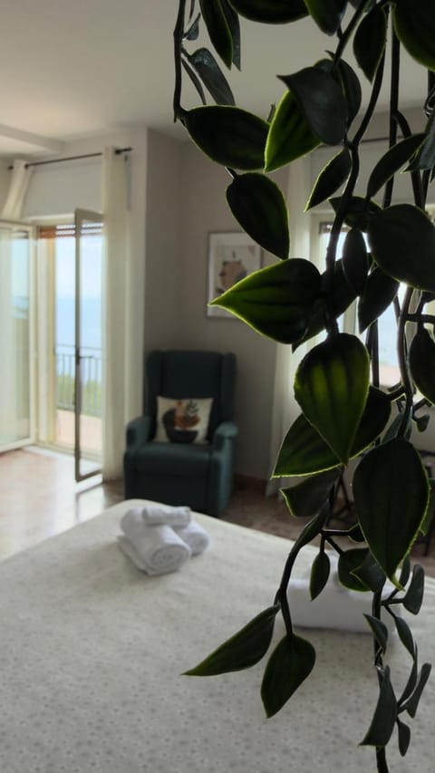 Living room, Decorative detail