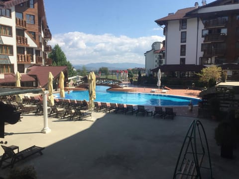 On site, Swimming pool