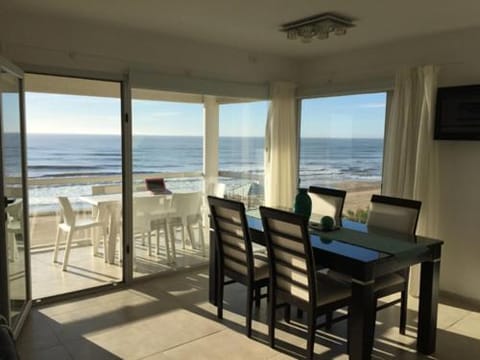 Balcony/Terrace, Dining area, Sea view