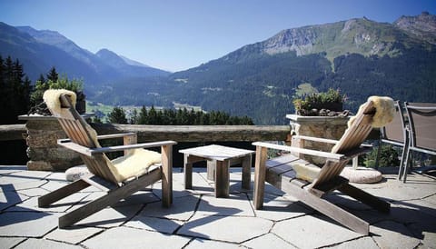 Balcony/Terrace, Mountain view
