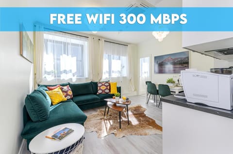 Bed, TV and multimedia, Living room, Seating area, Dining area