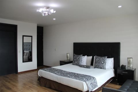 Bed, Photo of the whole room