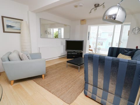 The Mushroom House Apartment in Wales