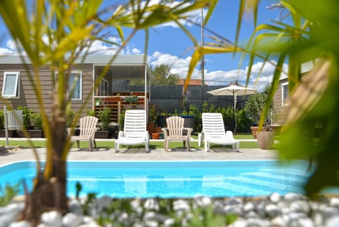 Patio, Swimming pool