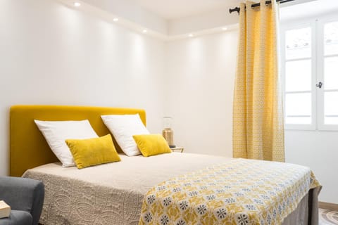 Valbonne Flat Apartment in Valbonne