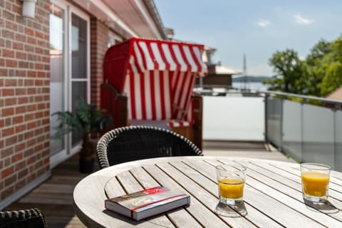 Ferienwohnungen Hafenresidenz Alter Speicher Lauterbach Apartment in Mecklenburg-Vorpommern, Germany