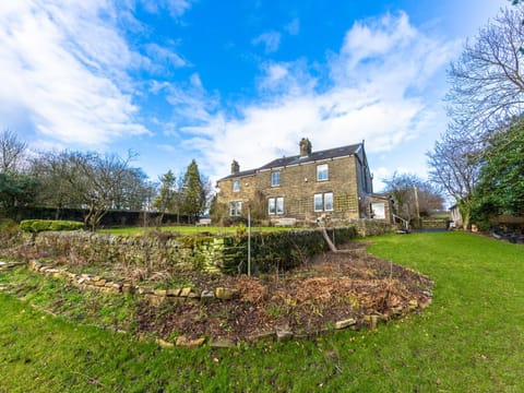 Queen Ann's Close House in High Peak District