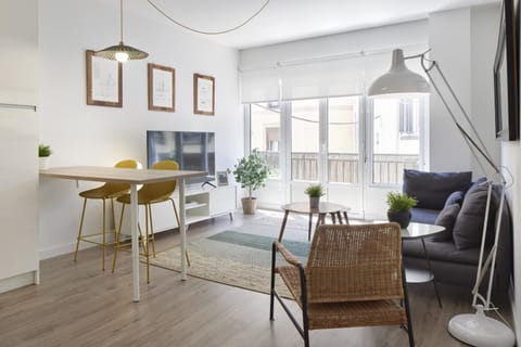 TV and multimedia, Living room, Dining area