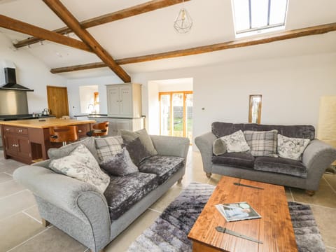 Wern Olau Cottage House in Wales