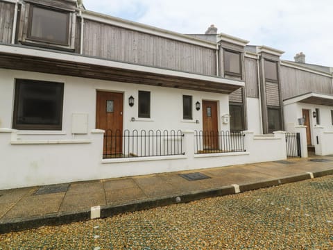 4 Bredon Court House in Newquay
