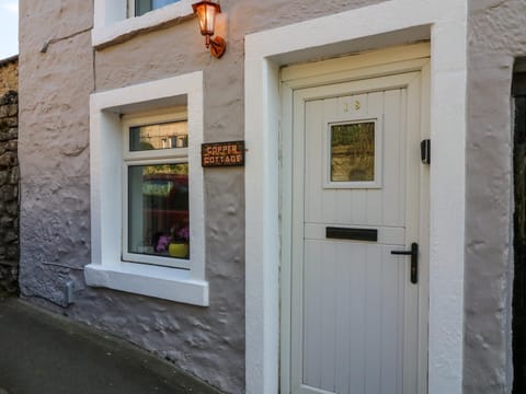 Copper Cottage House in Craven District