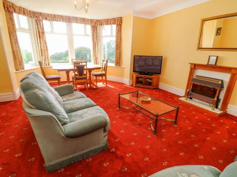 Low Skelgill House in England