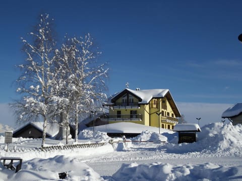 Property building, Day, Natural landscape, Winter