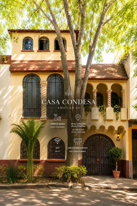 Property building, Facade/entrance