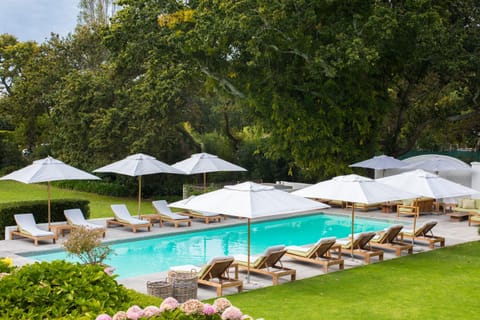 Swimming pool, Swimming pool