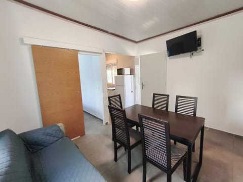 Camping Barraquetes Campground/ 
RV Resort in Ribera Baixa