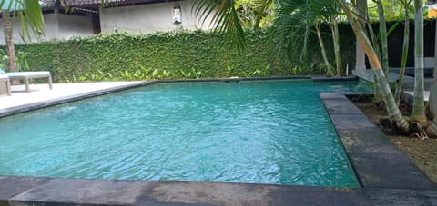 Bale Lumbung Bungalows Campground/ 
RV Resort in Nusapenida