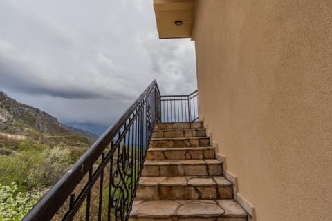 Ostroške grede Bed and Breakfast in Podgorica Municipality, Montenegro