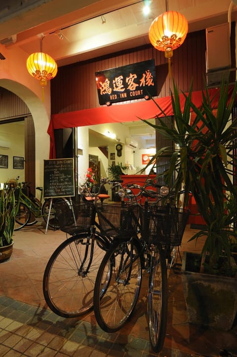 Property building, Facade/entrance, Lobby or reception