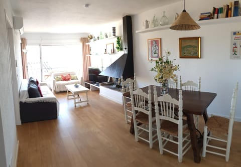 Marquina Apartment in Cadaqués