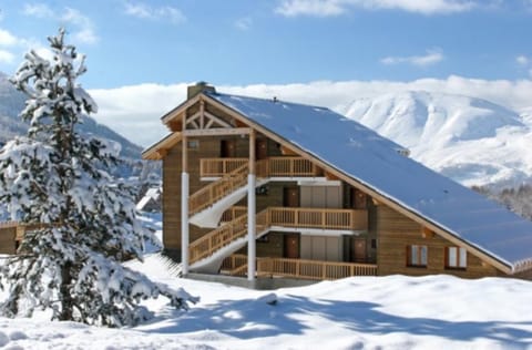 Property building, Winter