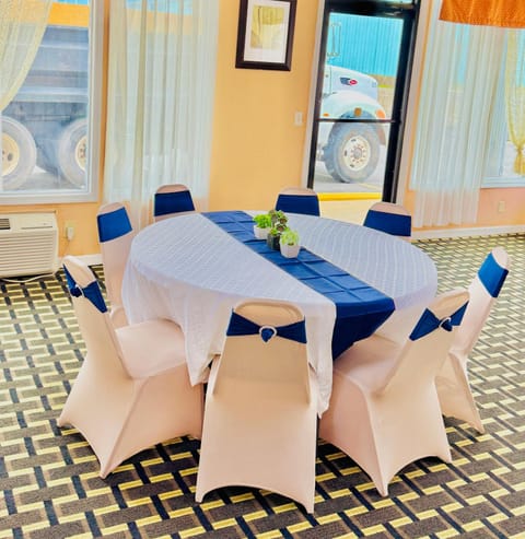 Meeting/conference room