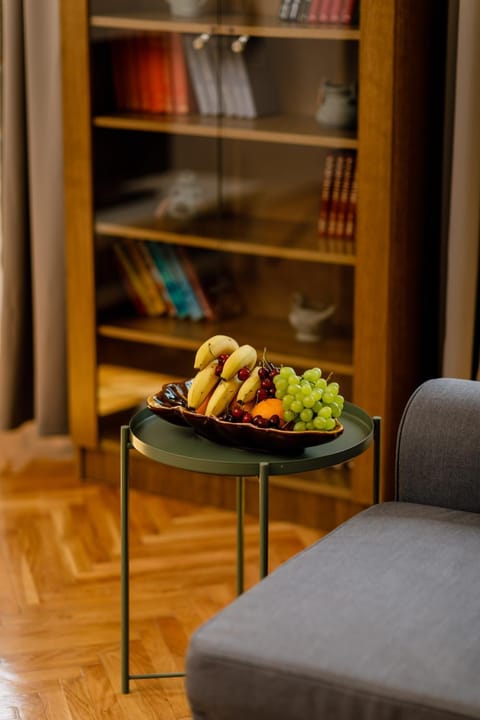 Old Town Clock Tower Apartment Apartment in Kotor