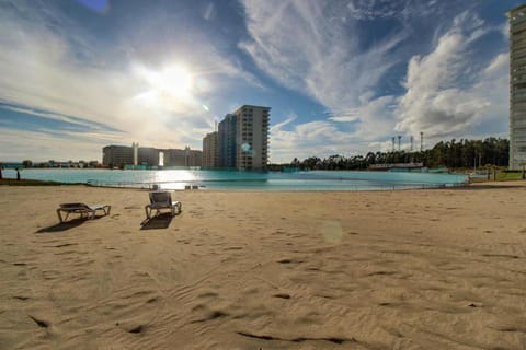 Beach, Pool view, Sea view, Swimming pool, sunbed