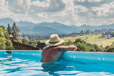 Mountain view, Pool view