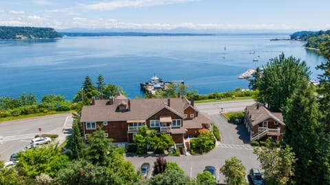 Property building, Sea view