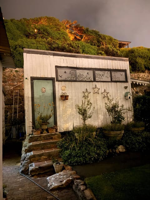 The Amberley Annex Bed and Breakfast in Cape Town