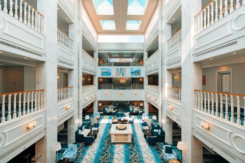 Property building, Restaurant/places to eat, Lobby or reception, Breakfast