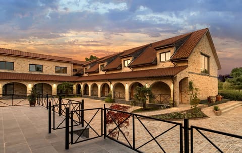 Property building, Facade/entrance, Summer, On site, Sunset, Inner courtyard view