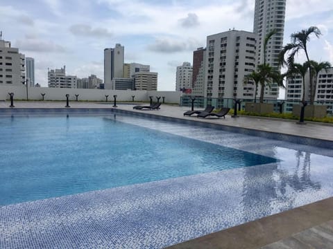 Swimming pool, Swimming pool