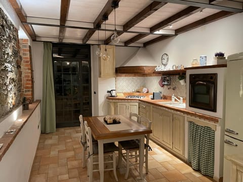 Il granaio Apartment in Castagneto Carducci