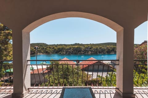 View (from property/room), Balcony/Terrace, Sea view