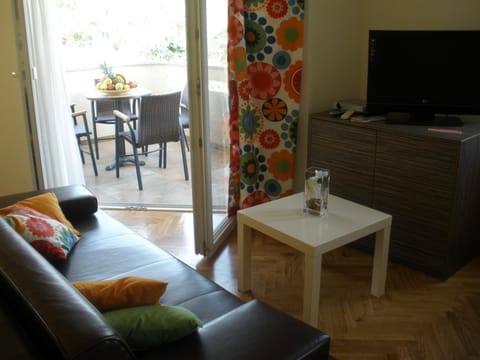 Balcony/Terrace, Living room