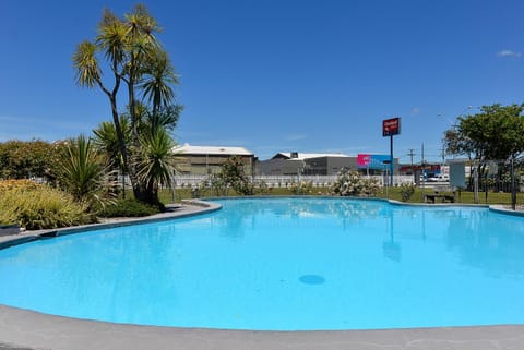 Day, Swimming pool, Swimming pool