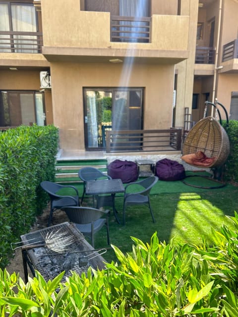 Garden, Balcony/Terrace