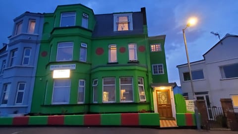 Ash Hotel B&B Bed and Breakfast in Exmouth