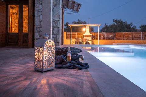 Night, Summer, BBQ facilities, Pool view, Swimming pool, Swimming pool