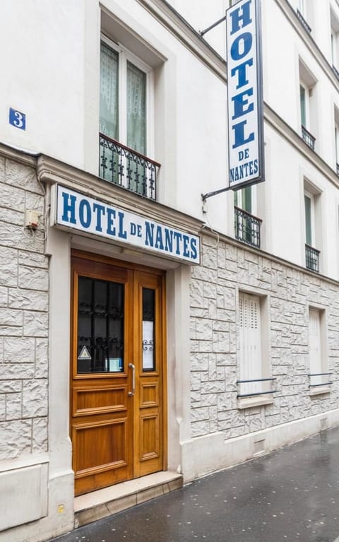 Hotel de Nantes Hotel in Paris