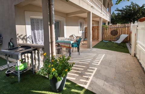 BBQ facilities, BBQ facilities, Garden, Garden, Garden view, sunbed