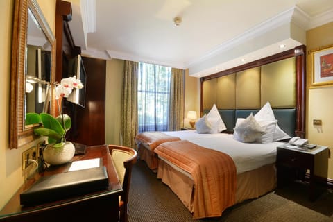 Day, Photo of the whole room, Bedroom