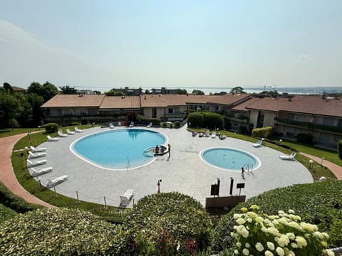 Kristall Lago Residence Apartment hotel in Desenzano del Garda